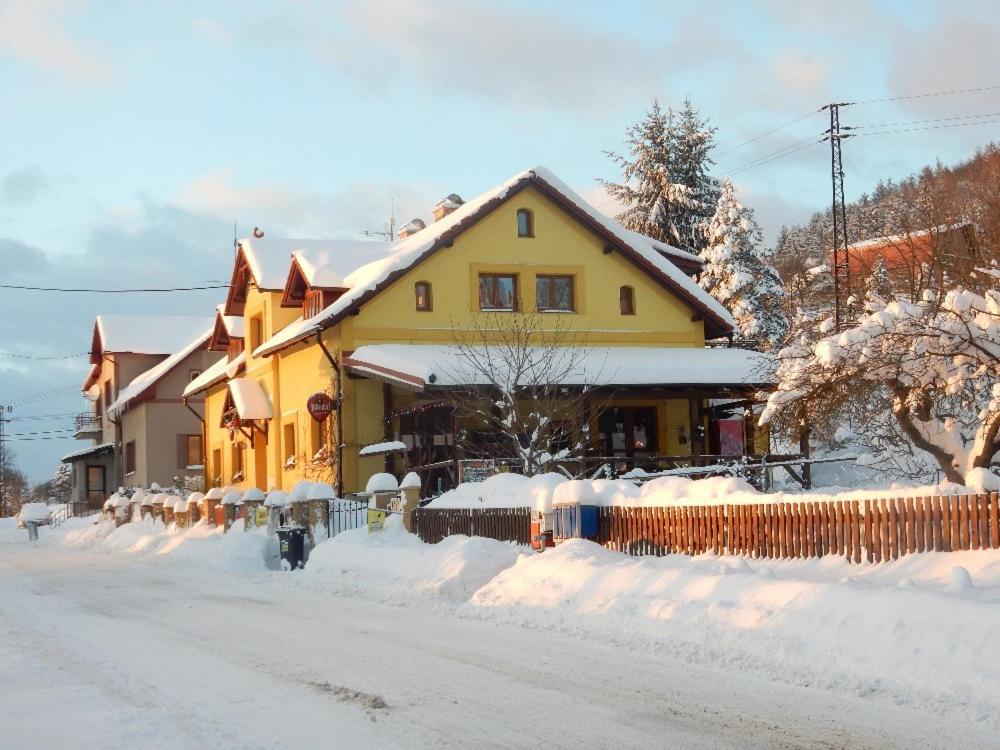 Guest House Vila Frýdštejn 外观 照片
